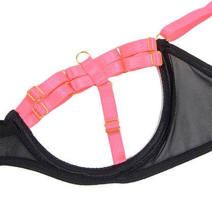 Close-up of the SUBBLIME Conjunto Lingerie Rosa Fluorescente with collar and leg details, showing its sensual design and vibrant color.