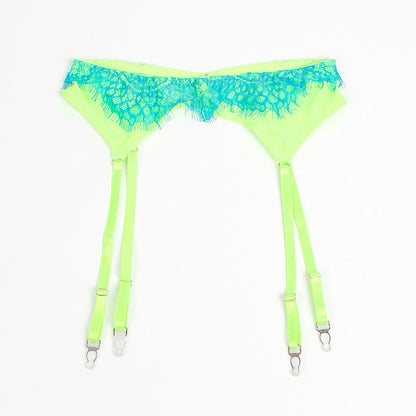 SUBBLIME Conjunto de Sutiã Renda e Liga Verde e Azul L/XL, mostrando detalhes da renda e design moderno.