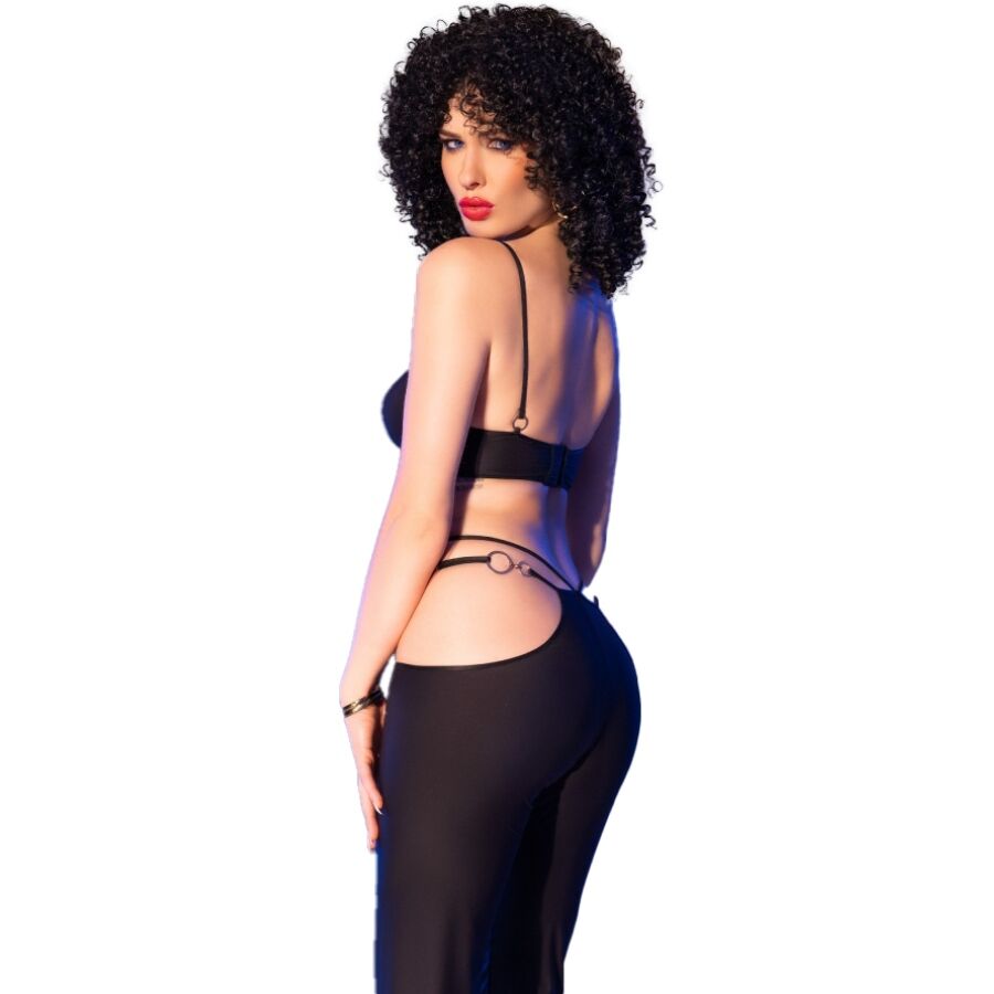 Conjunto Top e Legging Preto com Acessórios Dourados