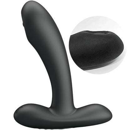 Close-up do Massageador Vibratório Anal e Vaginal PRETTY LOVE Reminton, destacando seu design em silicone preto e controle remoto.