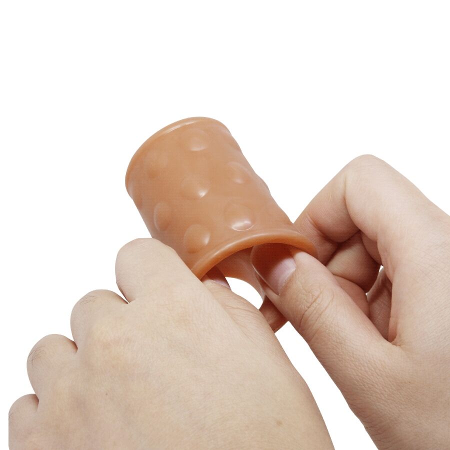 Manga para Pênis PRETTY LOVE com Plug Anal Natural e anel peniano para ereção.