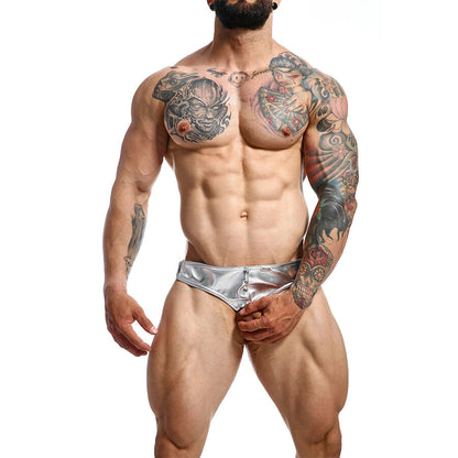 Close-up da Jockstrap com Anel Peniano DNGEON Prata, destacando seu design e material.