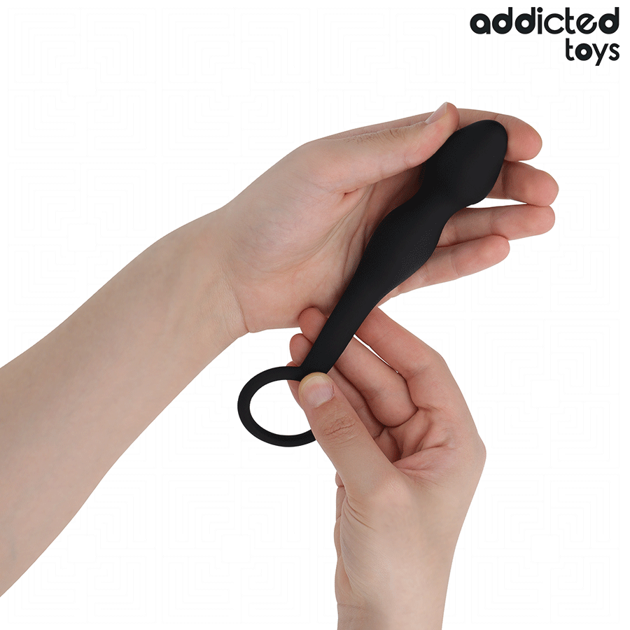 Imagem do Addicted Toys Plug Anal com Anel de Testículos, em silicone médico, mostrando design ergonómico.