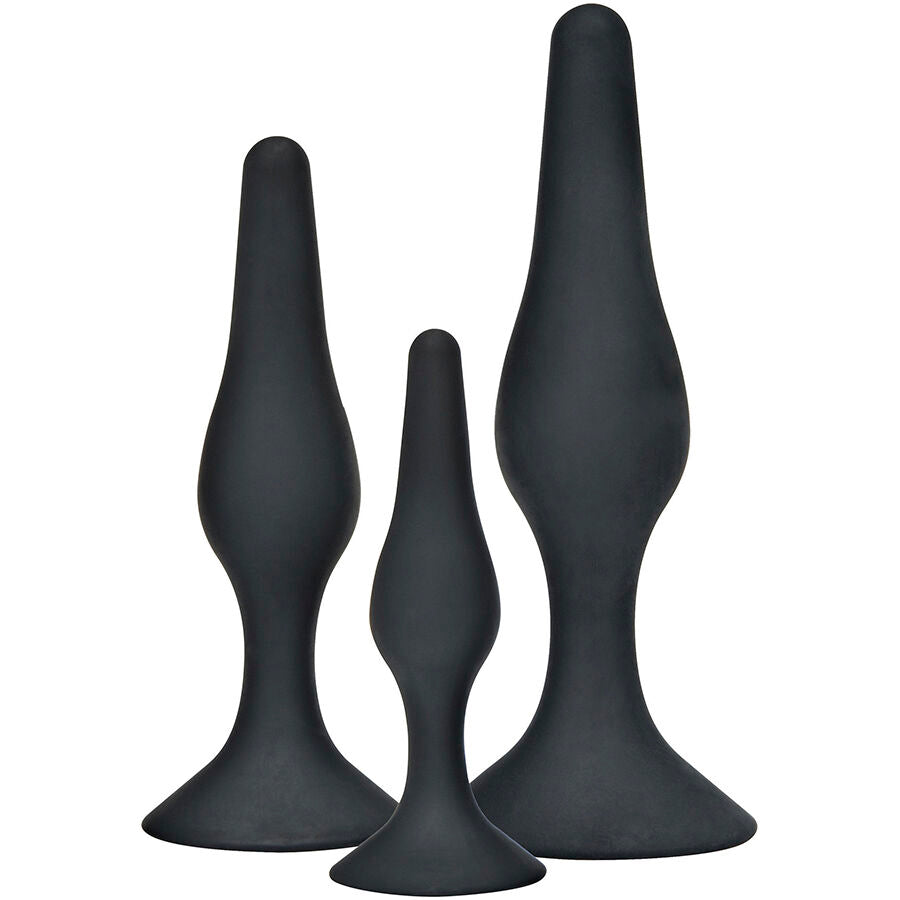 Close-up do Kit de Plugs Anais Curvy Companions da TOYJOY, mostrando os três tamanhos em silicone preto com design ergonómico.