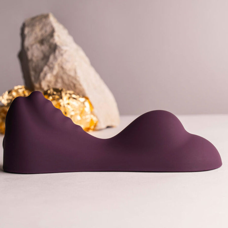 VIBRADOR RUBY GLOW ROXO PARA SENTAR