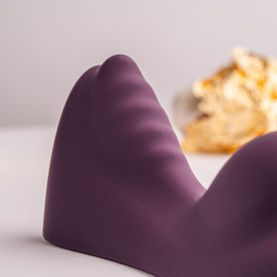 VIBRADOR RUBY GLOW ROXO PARA SENTAR