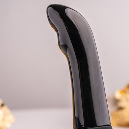 Close-up do Vibrador de Próstata ROCKS-OFF Quest Prostate Bullet Preto, mostrando design compacto e textura de silicone.