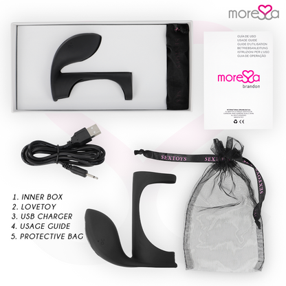 Close-up do Anel Vibrador MORESSA Brandon com Estimulador Clitoriano, destacando o design ergonômico e o silicone premium.