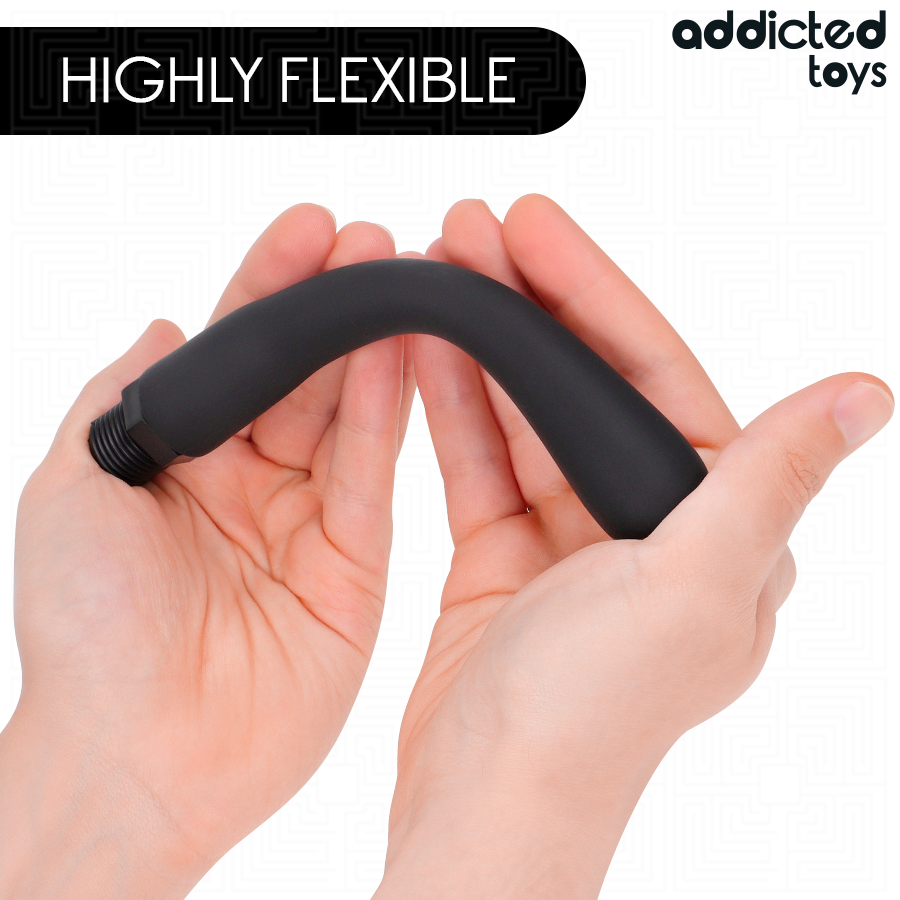 Detalhe do Limpador Anal Addicted Toys Modelo 4 com adaptador universal, mostrando seu design flexível e suave para higiene íntima.