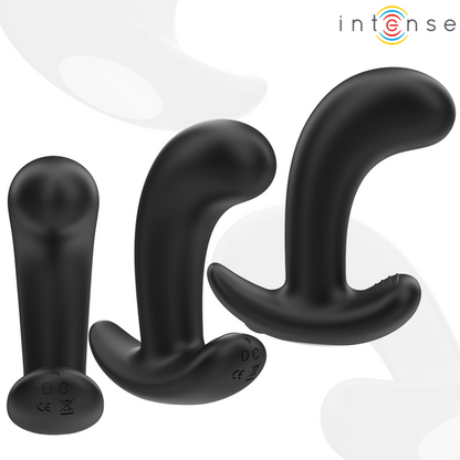 Close-up of the INTENSE Chandler Plug Anal Vibratório showing its black silicone texture and remote control.