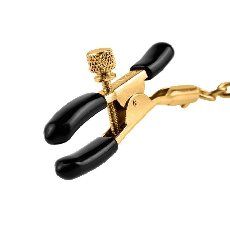 Detalhe das Pinças de Mamilos Ajustáveis FETISH FANTASY GOLD com corrente, destacando os clipes e borracha protetora.
