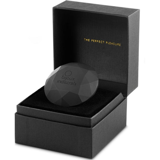 Vibrador Clitoriano Twenty One Diamond Edição Limitada Preto da Bijoux Indiscrets, mostrando seu design facetado e acabamento fosco.