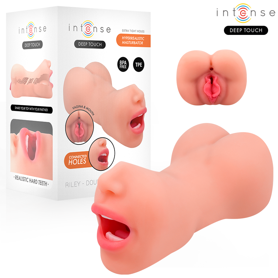 Close-up do masturbador masculino Intense Deep Touch Riley com textura realista de boca e vagina.