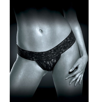 Tanga vibrante Fetish Fantasy Limited Edition com controle remoto e design discreto.