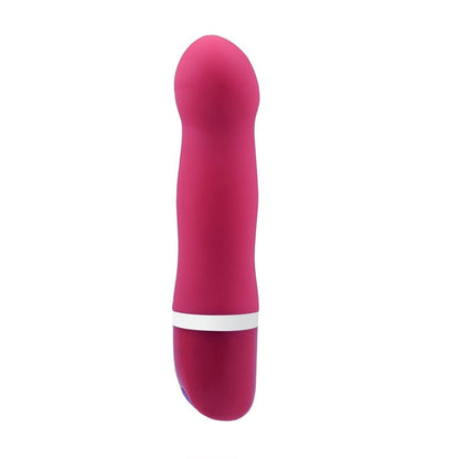Close-up do Vibrador B SWISH Bdesired Deluxe Curvo Rosa, destacando seu design ergonómico e suave silicone.