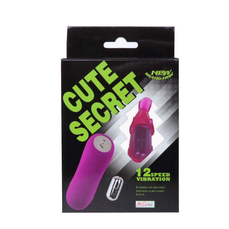 Close-up do Vibrador Coelho Secreto PRETTY LOVE lilás, destacando suas orelhinhas estimulantes e corpo ergonómico.
