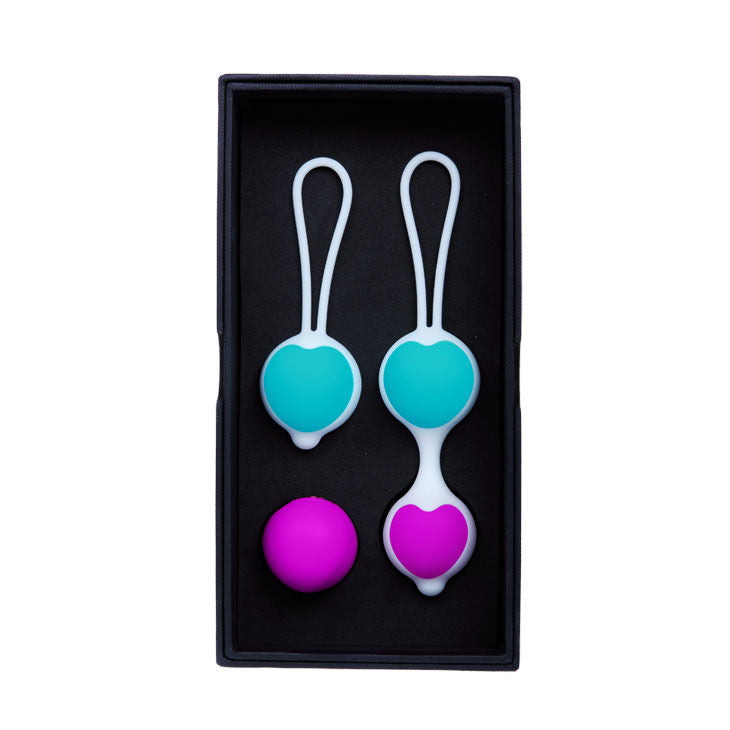 Detalhe das Bolas Vaginais Pretty Love Hegel com pesos intercambiáveis, mostrando o silicone macio e o design ergonómico.