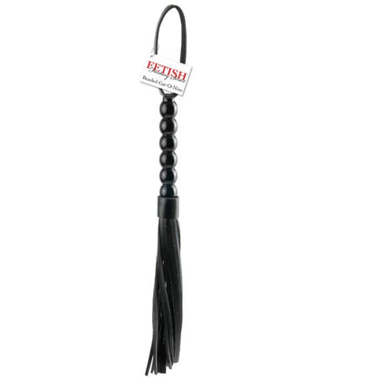FETISH FANTASY SERIES Chicote Cat-o-Nine Tails Vinil Macio 52cm para BDSM, detalhe da pega e das pontas.