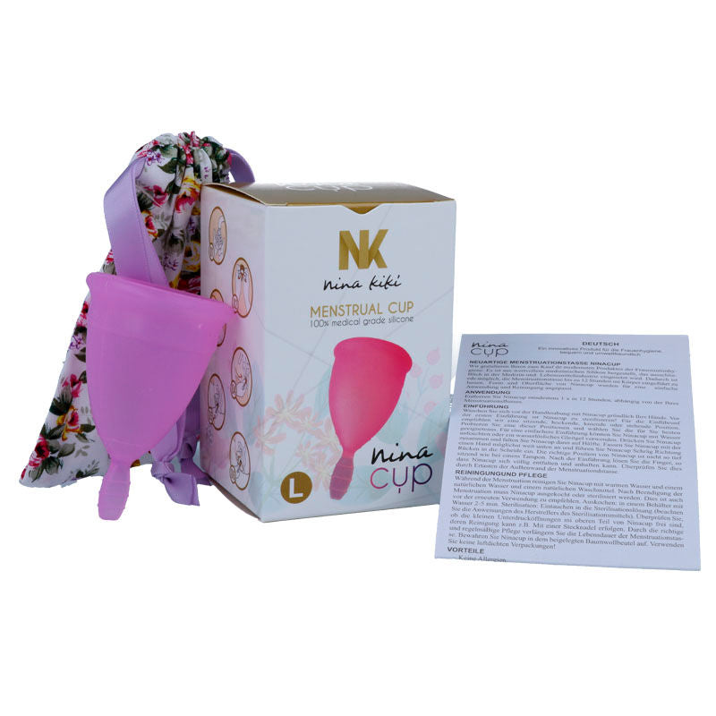 Copo menstrual NINA KIKÍ roxo tamanho L, mostrando o material de silicone médico e a forma.