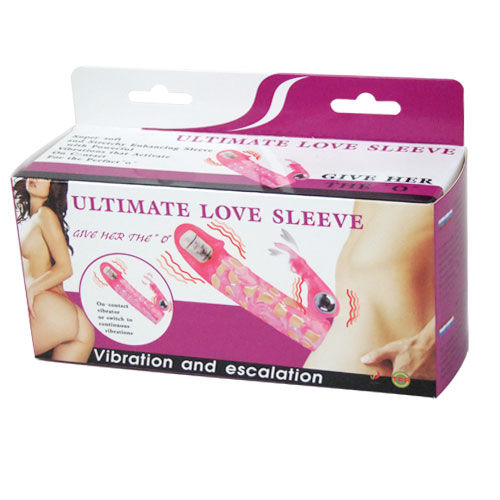 Detalhe da BAILE Tampa Extensora Ultimate Love 10V, mostrando o material de silicone transparente e o design vibratório para prazer duplo.