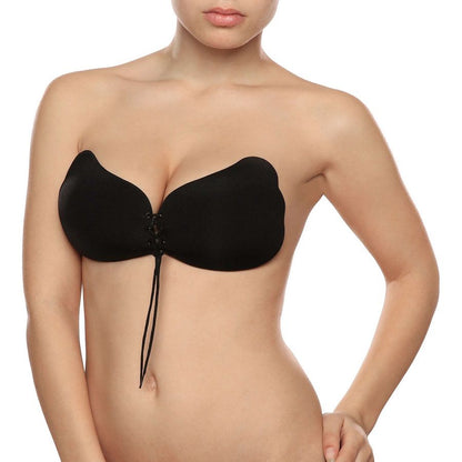 Sutiã adesivo push-up BYE-BRA Lace-It Preto Copo A para decote aprimorado e uso invisível.