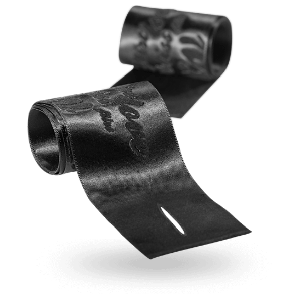 Algemas de seda sensuais BIJOUX - LES PETITS BONBONS para bondage elegante.