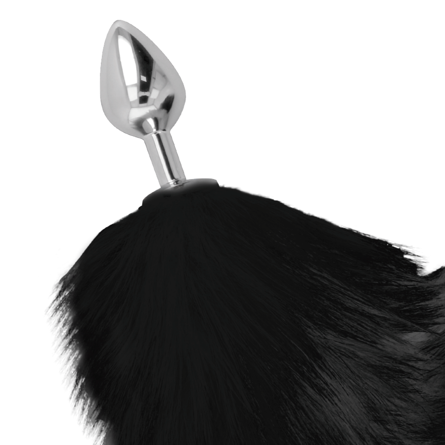 Close-up do Plug Anal Darkness com Cauda Preta de 8cm, mostrando o design e a textura.