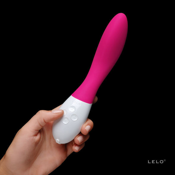 Close-up of the LELO MONA 2 Vibrador Cerise, showcasing its ergonomic design and smooth silicone texture.