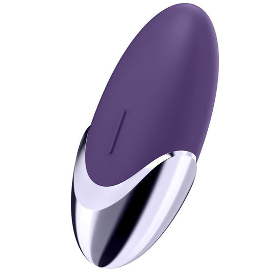 Satisfyer Layons Prazer Roxo, um vibrador clitoriano com design ergonómico e cor vibrante.