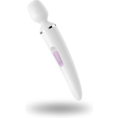 Close-up do Satisfyer Massageador Wand-er Woman XXL Branco, mostrando sua forma ergonômica e material de silicone.