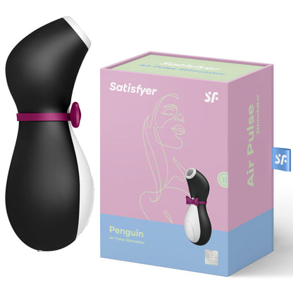 Close-up of the Satisfyer Vibrador Clitoriano Pro Penguin NG 2020 Ondas de Pressão, showcasing its elegant design and soft silicone head.
