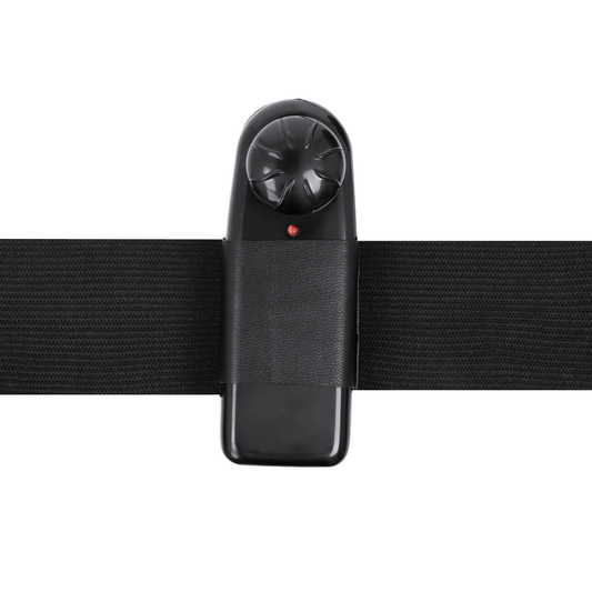 Arnês vibrador HARNESS ATTRACTION com pénis realista, destacando o design e a versatilidade.
