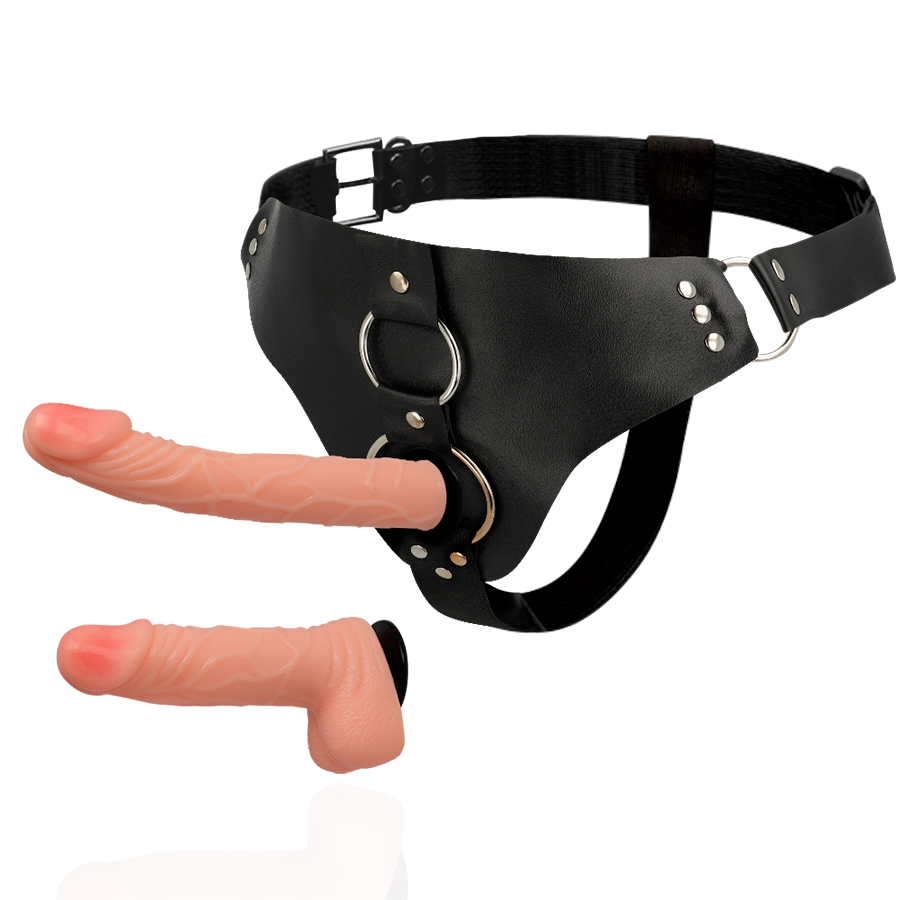 HARNESS ATTRACTION Arnês Strap-On Murdock com dois dildos realistas intercambiáveis.