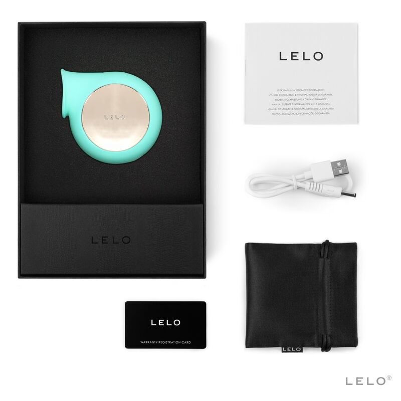 Close-up of the LELO Estimulador Clitoriano Sila Aqua Ondas Sónicas, showing its unique design and silicone texture.