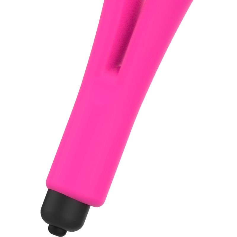 Close-up of the OHMAMA Vibrador Multifunção Duplo Edição Natal, highlighting its silicone texture and ergonomic design.