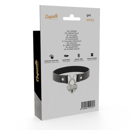 Coquette Chic Desire Colar de Couro Vegano com acessório de coração e chave, detalhe do fecho e material.