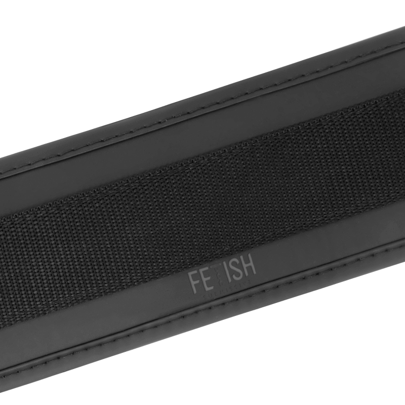 Fetish Submisive Arnês Doggy ajustável em neoprene e couro vegano para BDSM intenso.