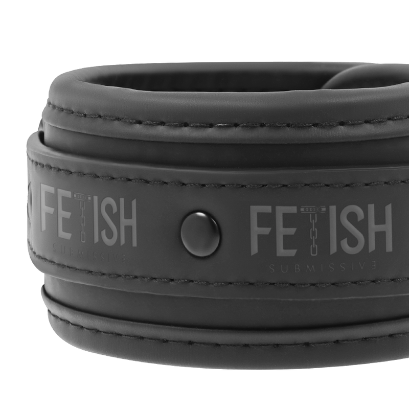 Conjunto Fetish Submissive de colar e algemas em couro vegano com forro de neopreno para BDSM.