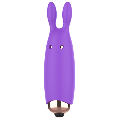Close-up do WOMANVIBE Vibrador Bugsy, um estimulador clitoriano de silicone em formato de coelho.